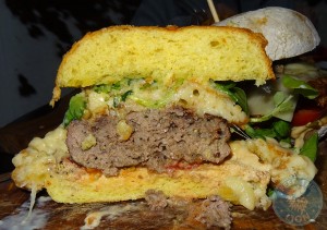 macncheese burger steak out