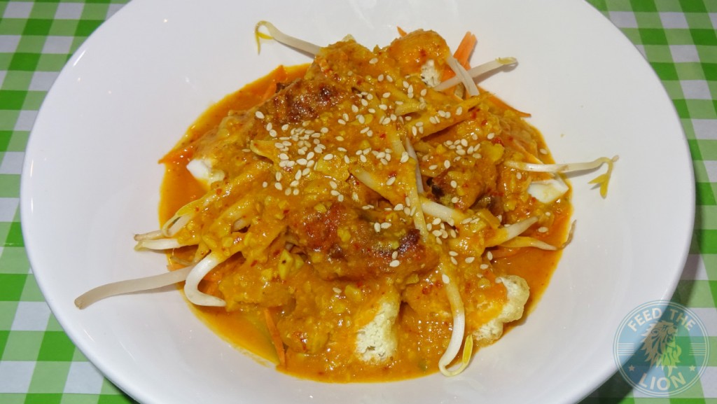 Curry Laksa - Egg Noodles or Rice Noodles served with curry sauce cooked with chicken, prawn, tofu and bean sprouts £8