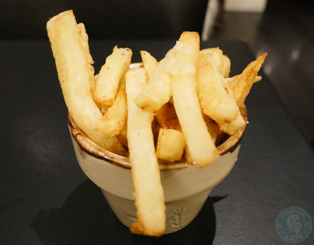 fries chips The Banc Tottenham Burger Steak