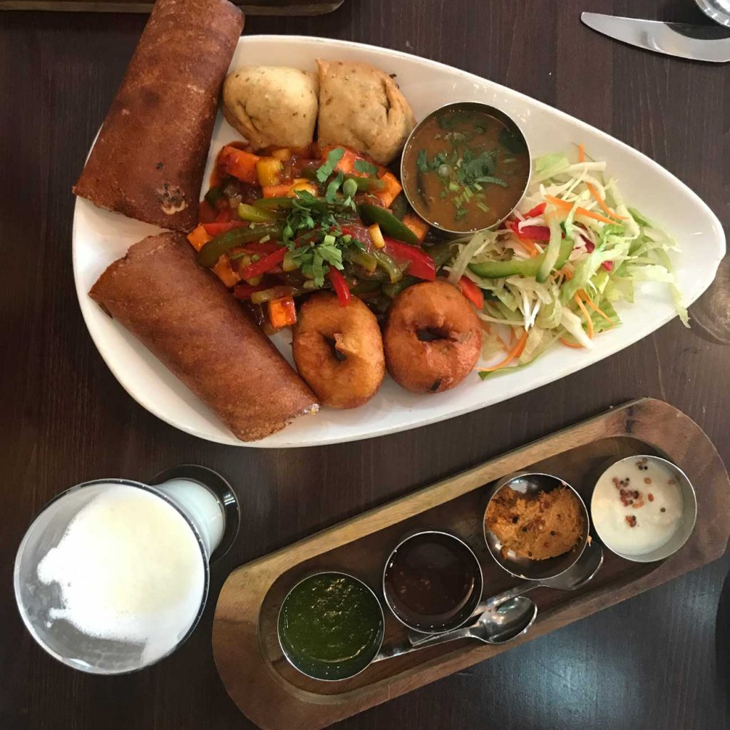 chettinad indian leicester curry samosa chutney vegetarian platter