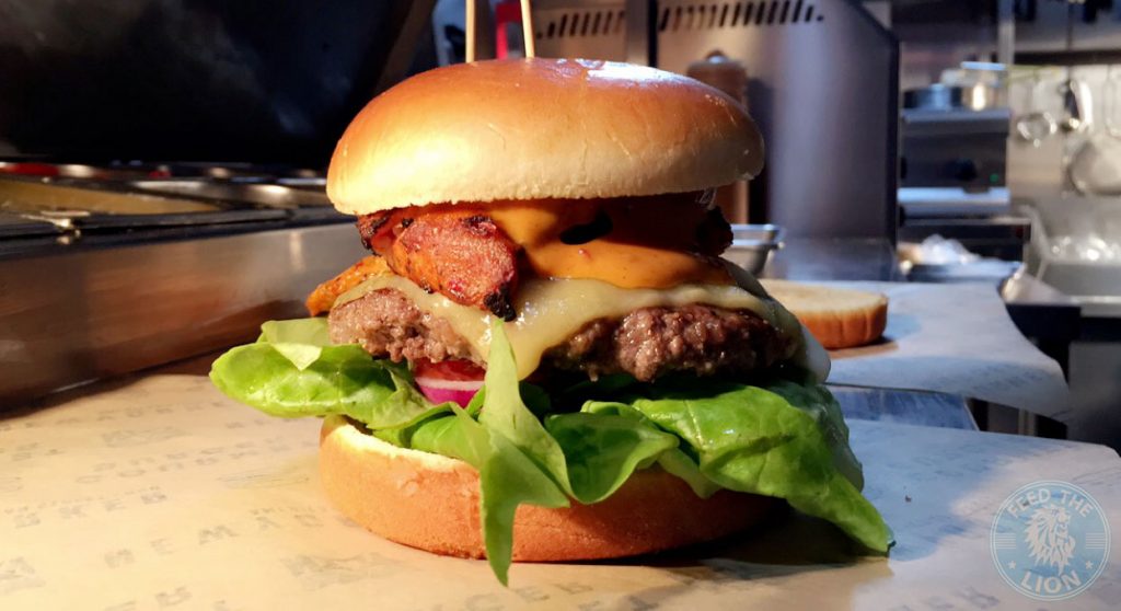 New Yorker Manchester Halal American Dinner burger