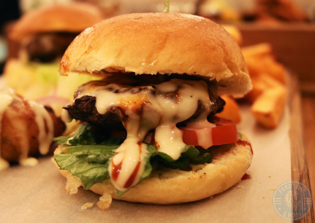 Rickshaw Ricks Halal Leicester Indian Food Restaurant burger slider
