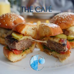 Azuri Raddison Blu breakfast The Cafe - Mauritius Halal restaurant burger