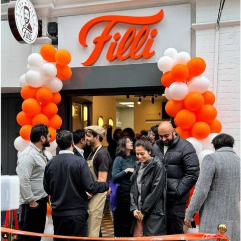 Filli Cafe Halal Restaurant London Islington