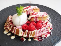 Heavenly Desserts Manchester Halal dessert parlour