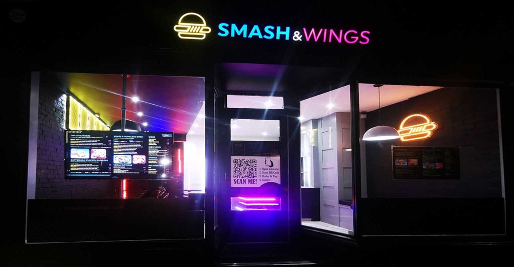 Smash and Wings Smashburger Bushey